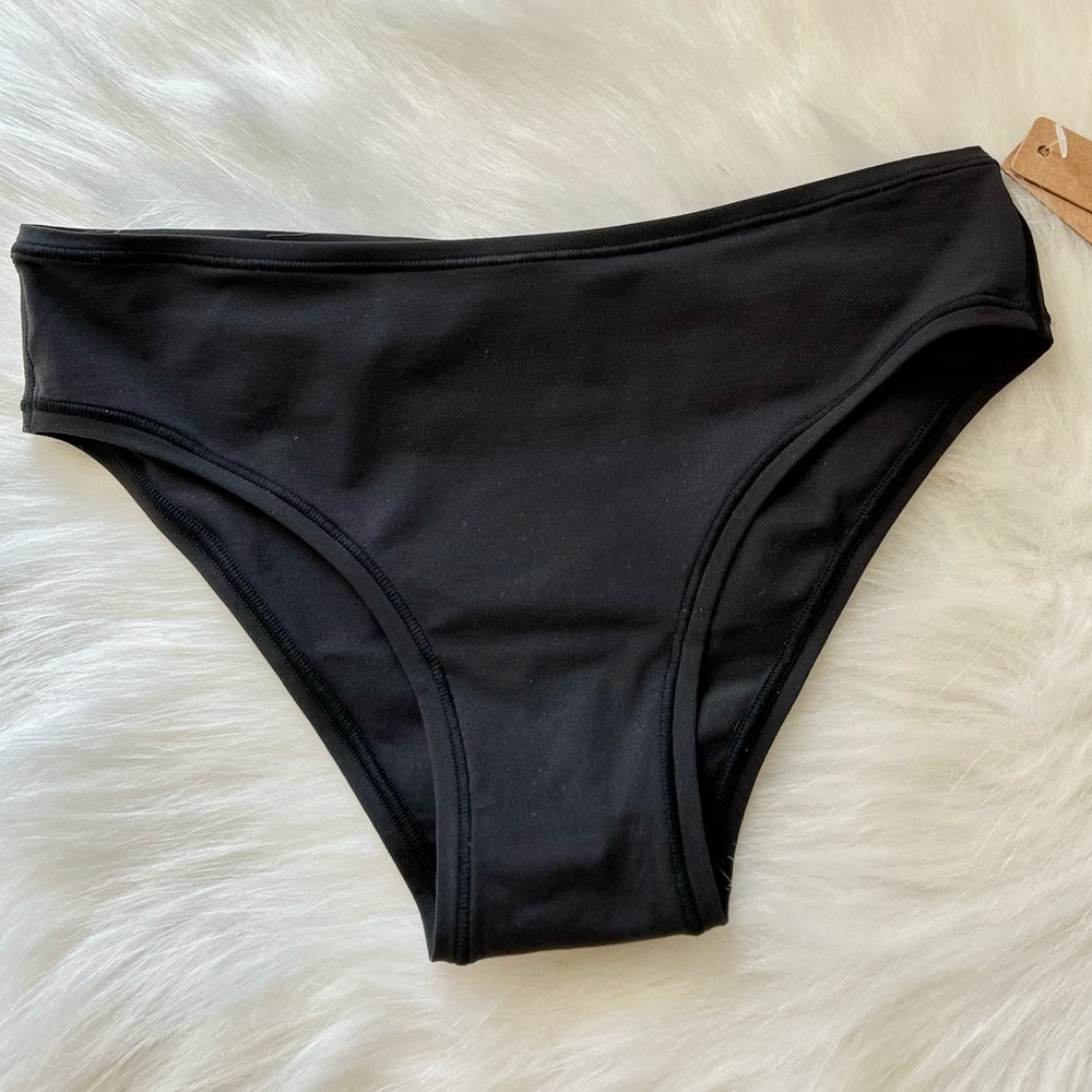 🌸SKIMS Fits Everybody Cheeky Brief XS PN-CBR-2029
